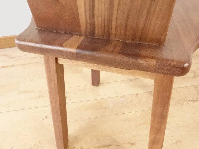 ふくろう　椅子　ダイニングチェアーC イス　ウォールナット材　勇峰工芸（新）
