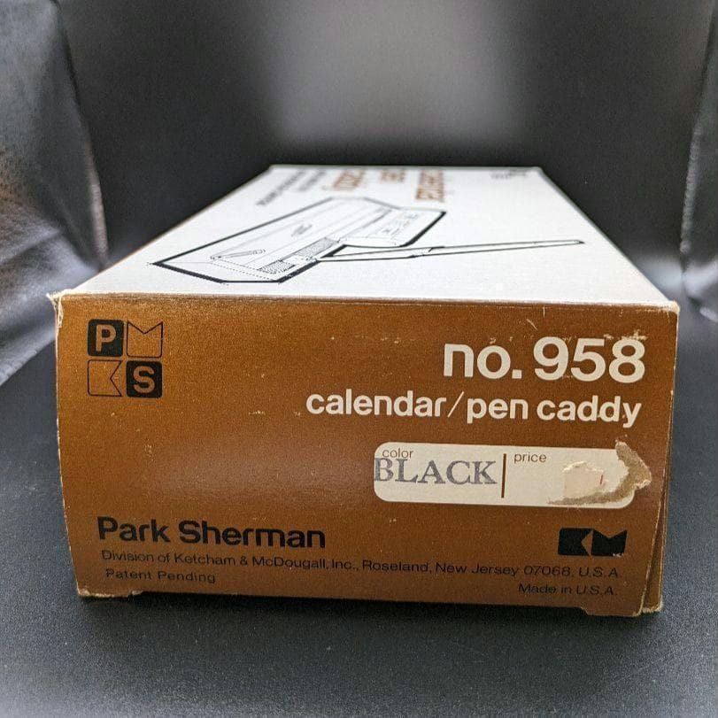 箱付き デッドストック パークシャーマン 台座つきデスクカレンダー 真鍮製