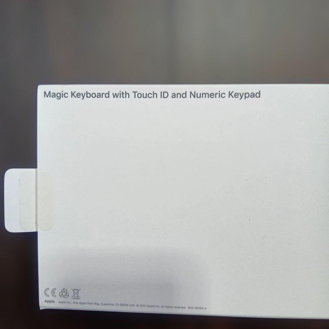 キーボード MagicKeyboard TouchID MMMR3J/A Lightning