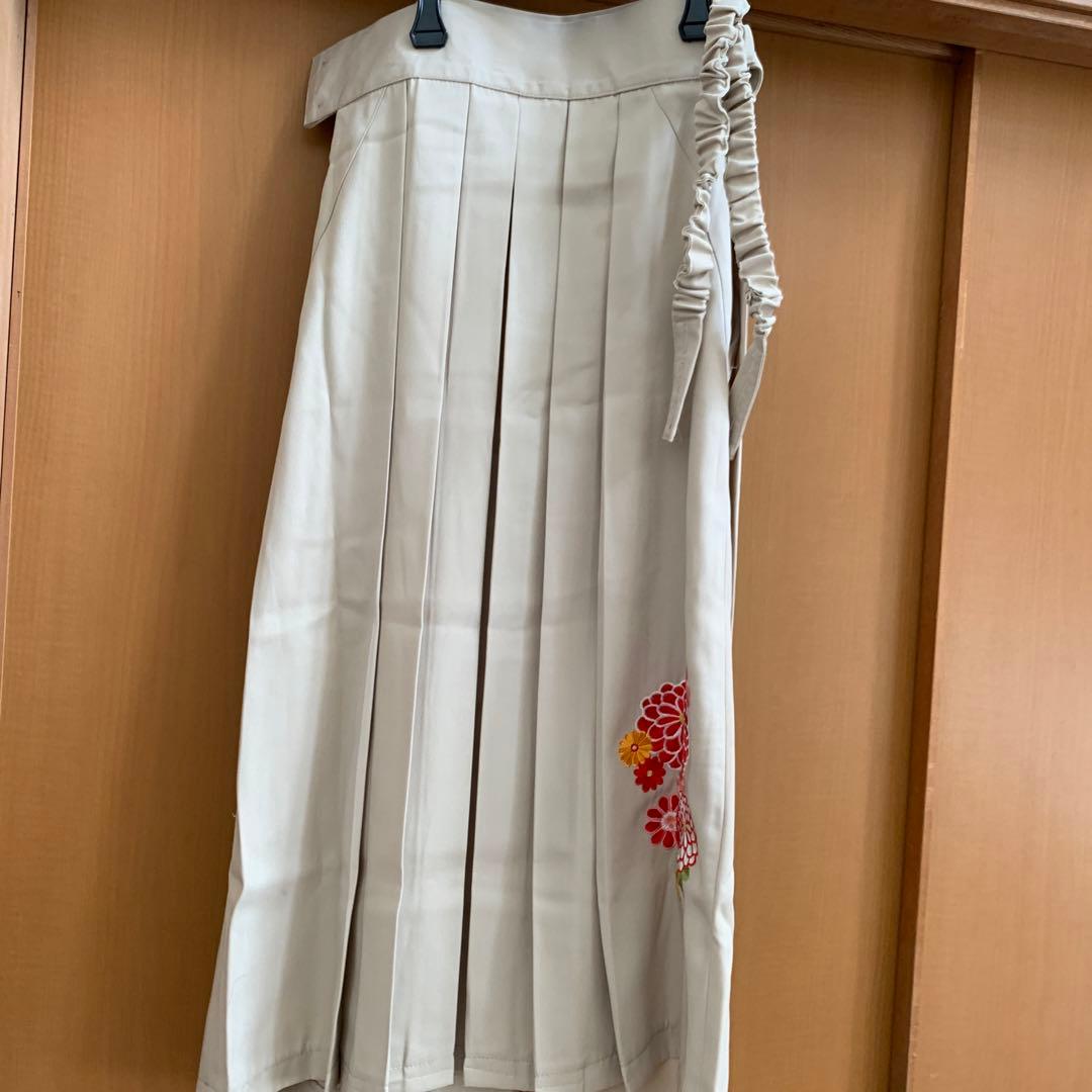 【お値下げ】キャサリンコテージ　人気猫柄袴　140センチ