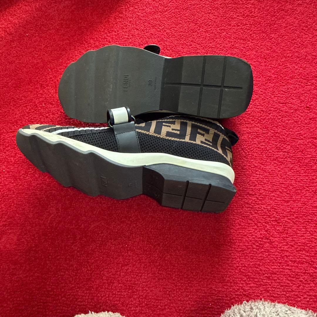 Fendi スニーカー ブラック/ブラウン