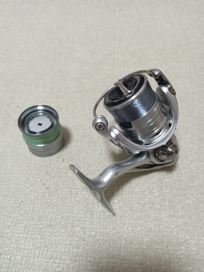 ダイワ２１フリームス2000S XH 未使用カスタム品　スプール付