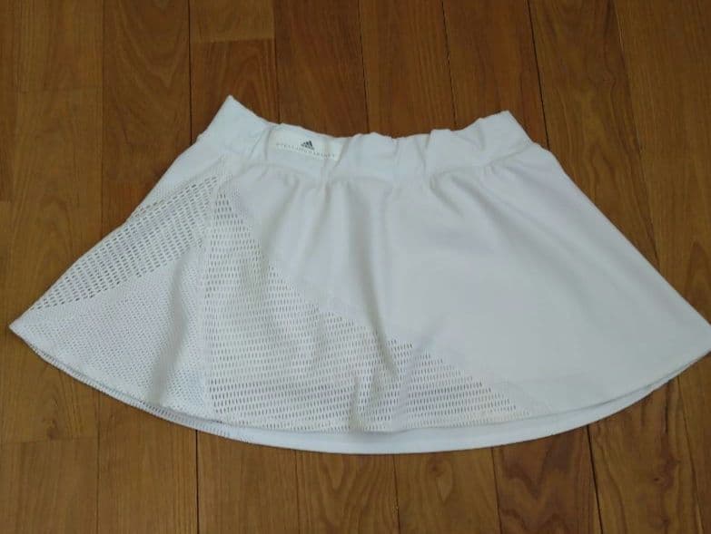 アディダス　ステラマッカートニー　スコート