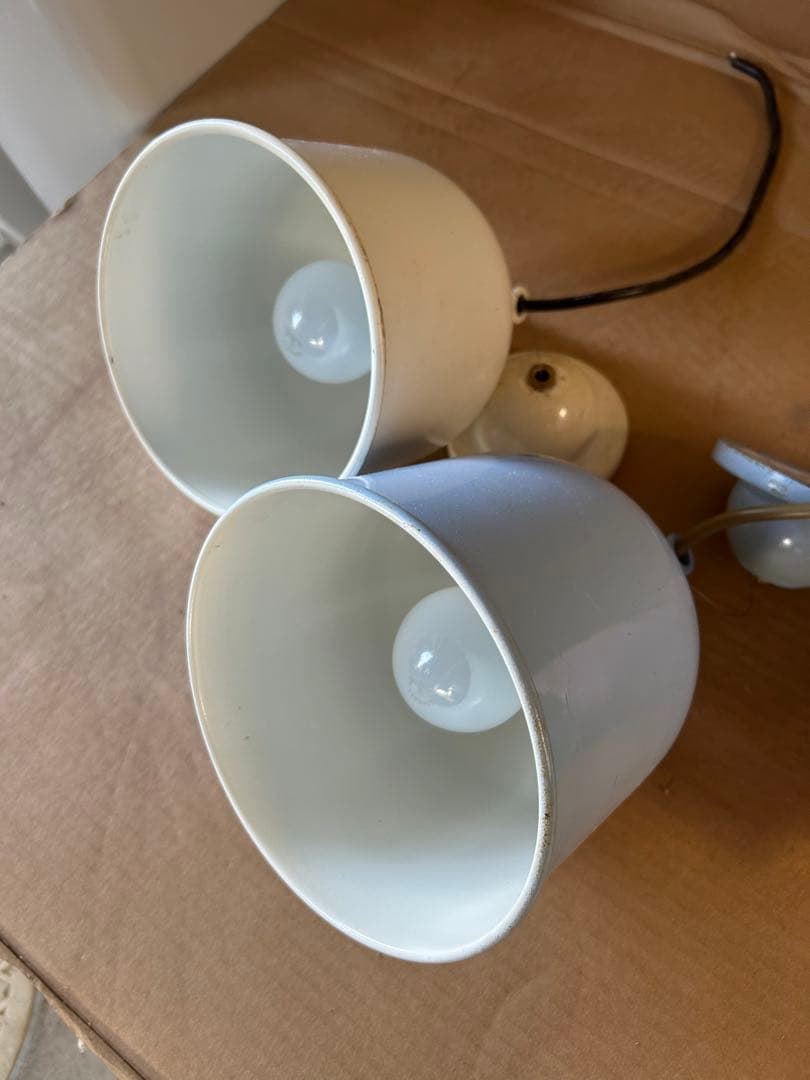 昭和レトロ　ホーローのような天井ペンダントライト　3点セット　中古品