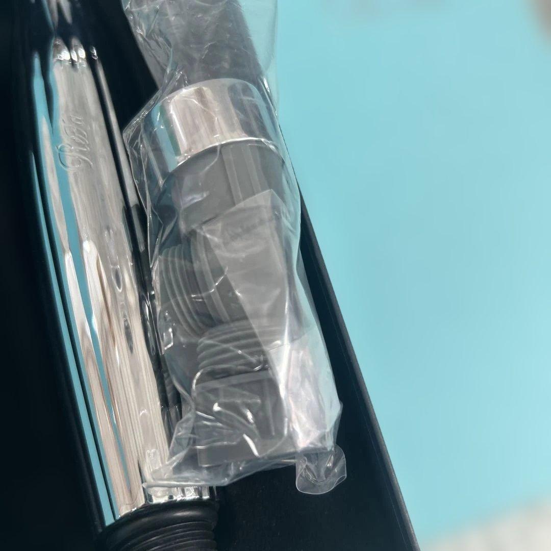 未使用　リファ　Refa シルバー メタリック シャワーヘッド