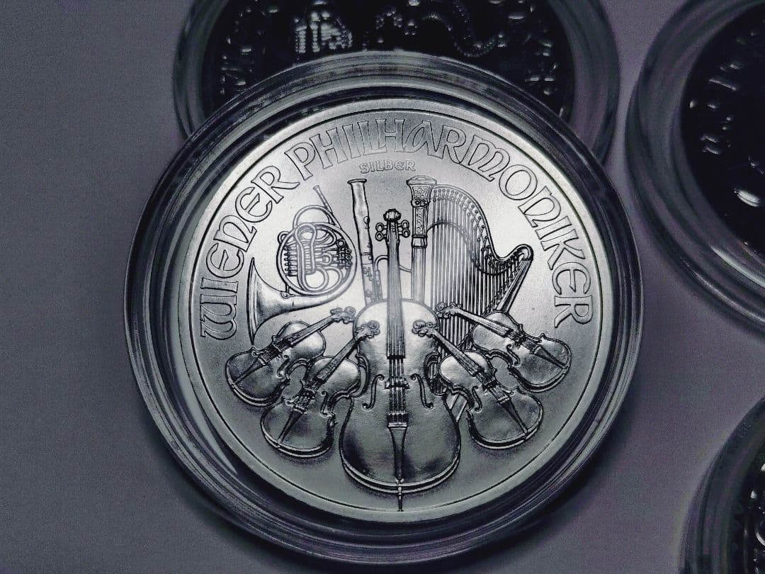 オーストリア ウィーンフィル1オンス銀貨　4枚セット　ケース付き