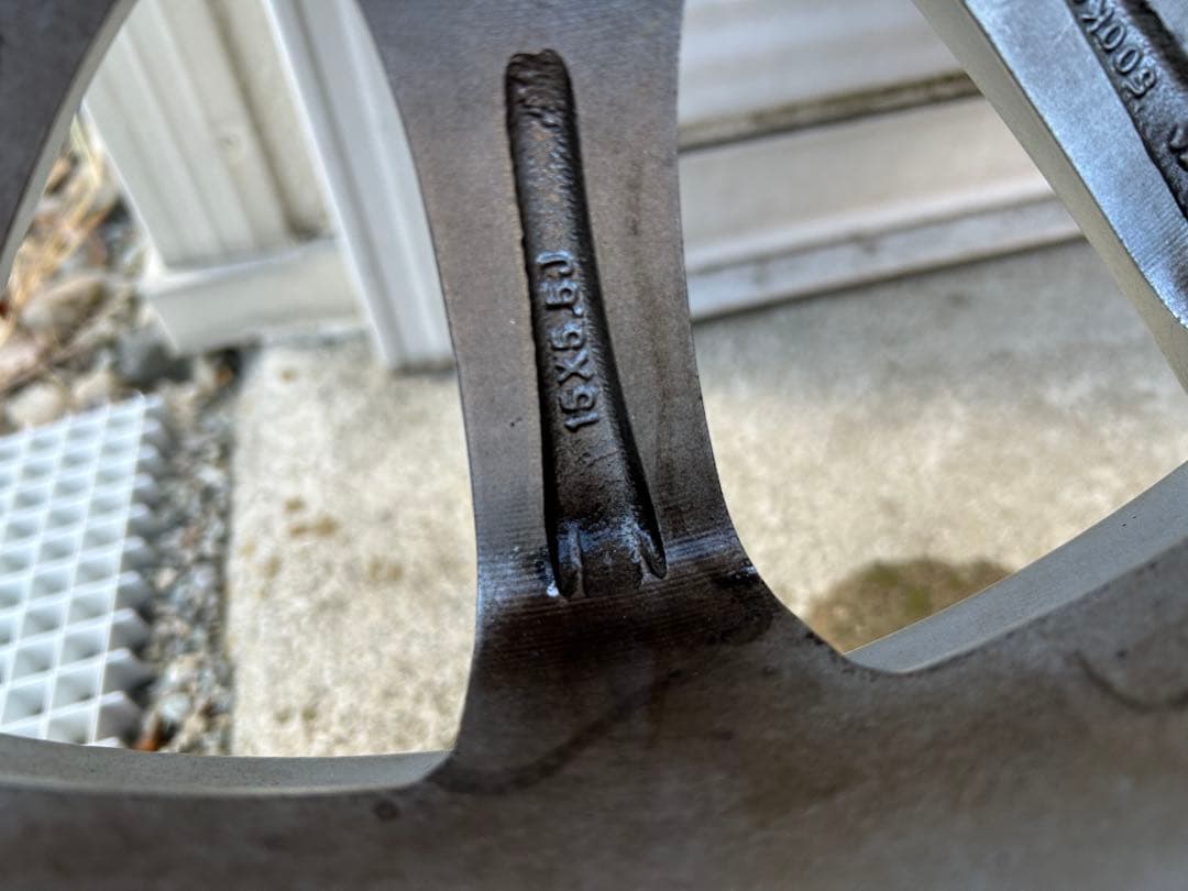 DUNLOP スタッドレスタイヤ 185/65R15 4本セット