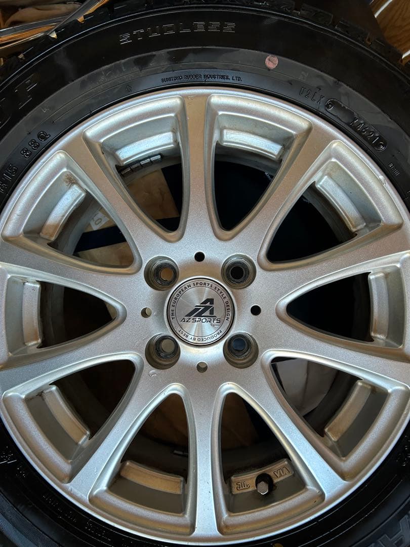 DUNLOP スタッドレスタイヤ 185/65R15 4本セット