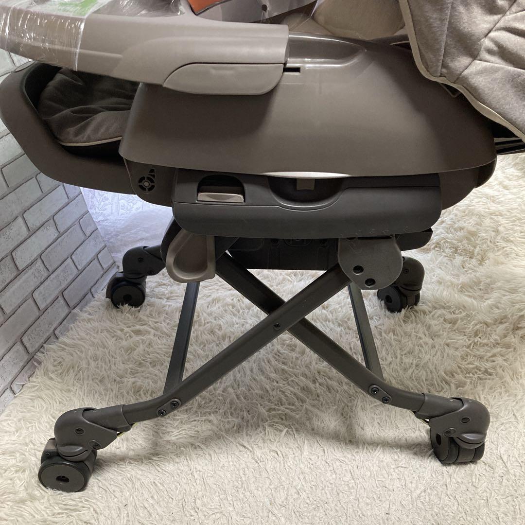 【新品未使用】 combi ネムリラ 電動ハイローチェア　おやすみドーム