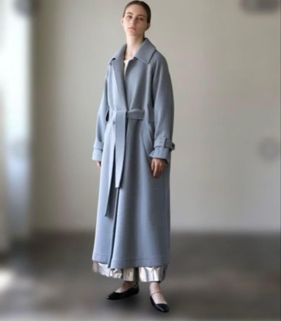 ドレスレイブ　ロングコート　定価６万円程