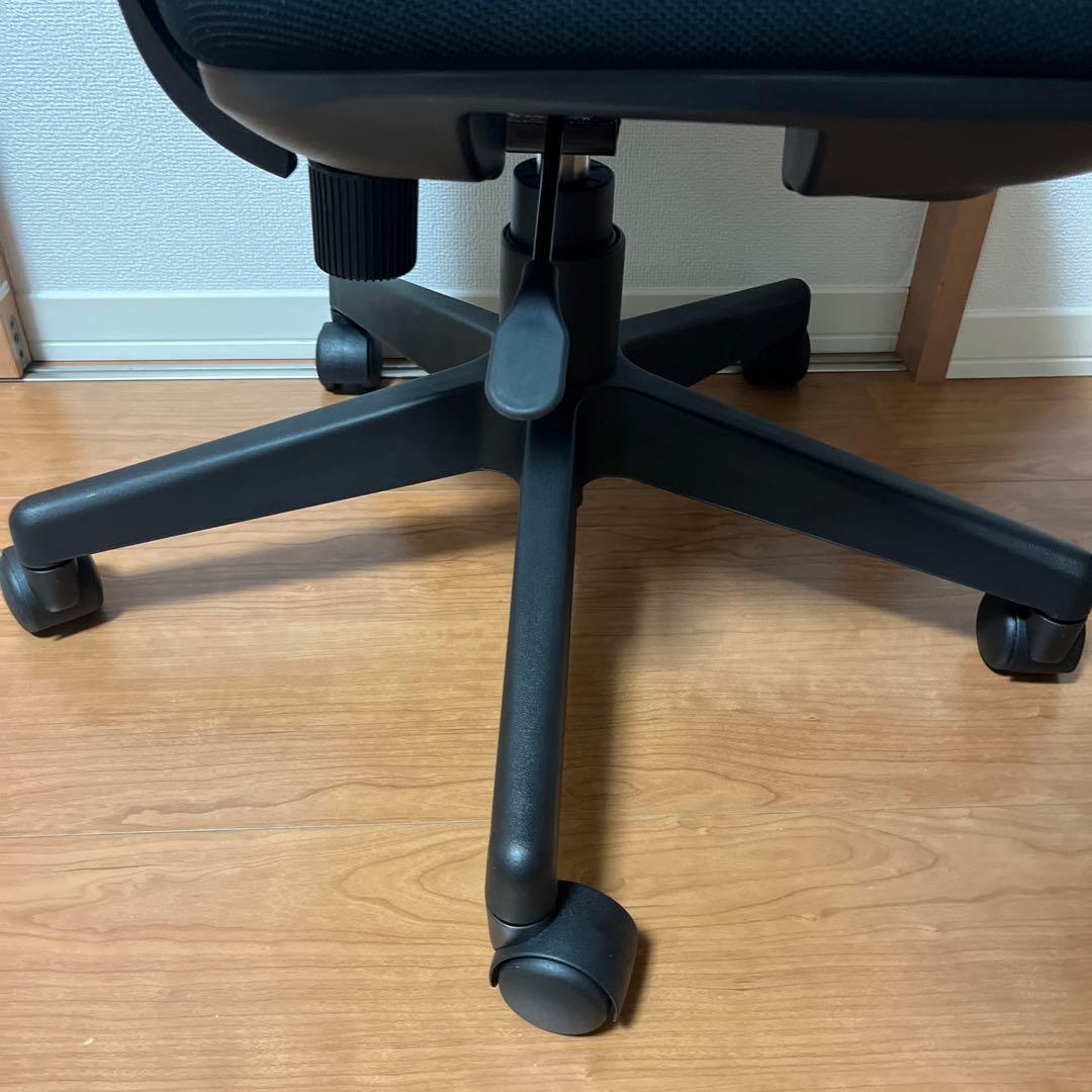 【美品】PLUS オフィスチェア ブラック ハイバック肘なし（KC-K63SL）