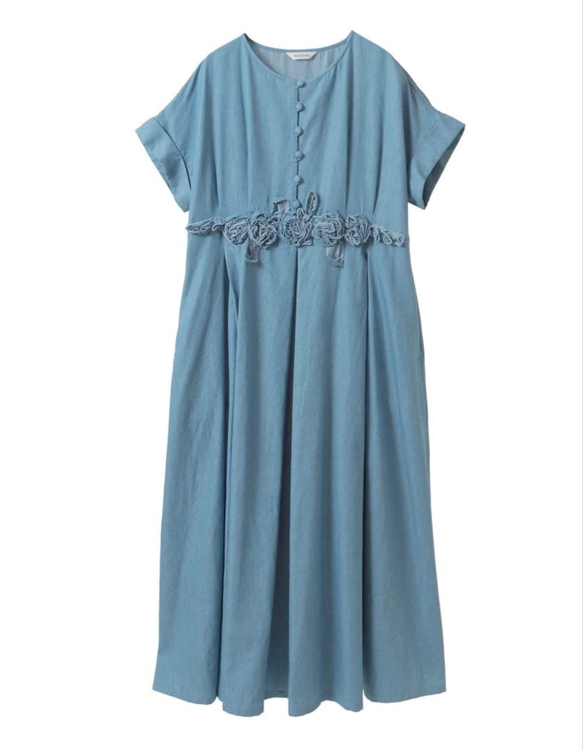 インゲボルグ　フラワーモチーフワンピース　明日1/31迄の出品‼️