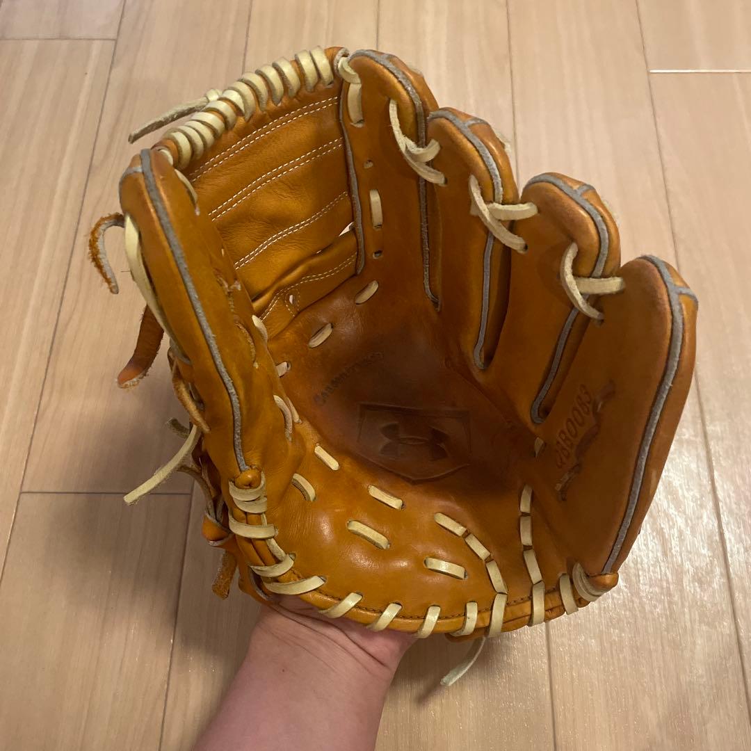 アンダーアーマー硬式投手用