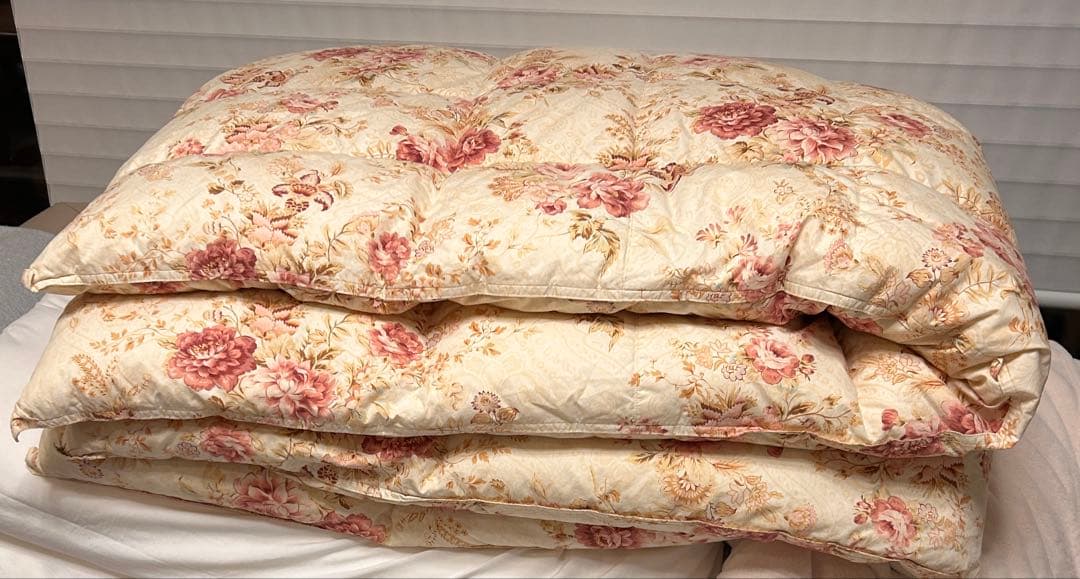 西川リビング 羽毛掛け布団 クイーン　日本製