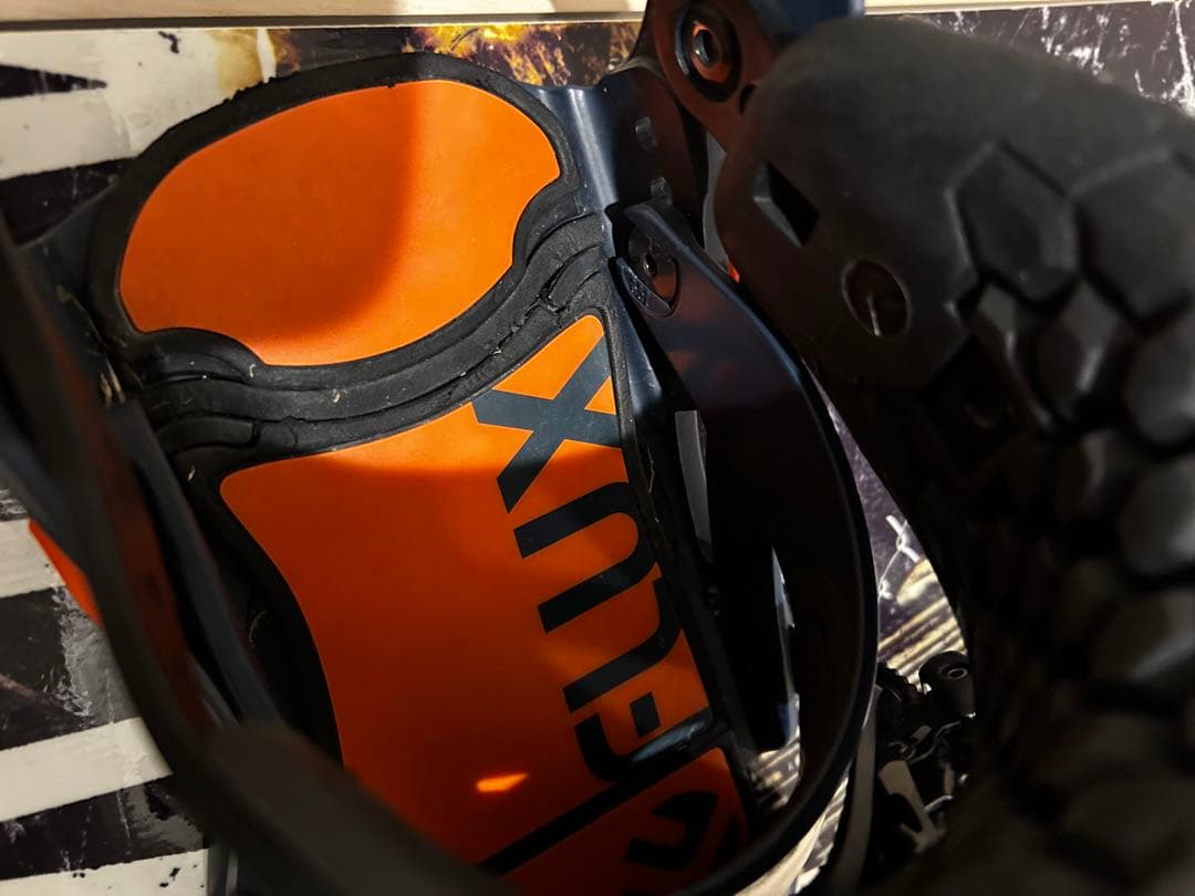 FLUX DS 22/23 モデル Mサイズ