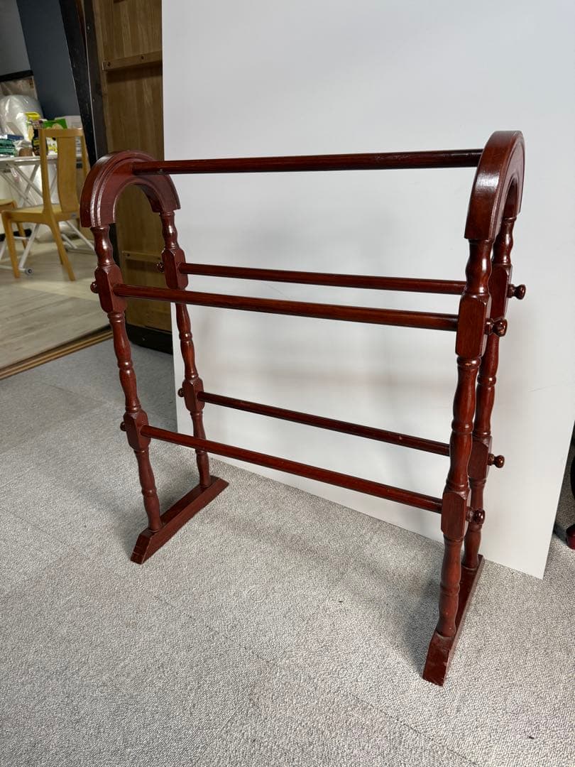クラシック木製タオルラック マホガニー調 バスタオルスタンド 当時物 ヨーロッパ