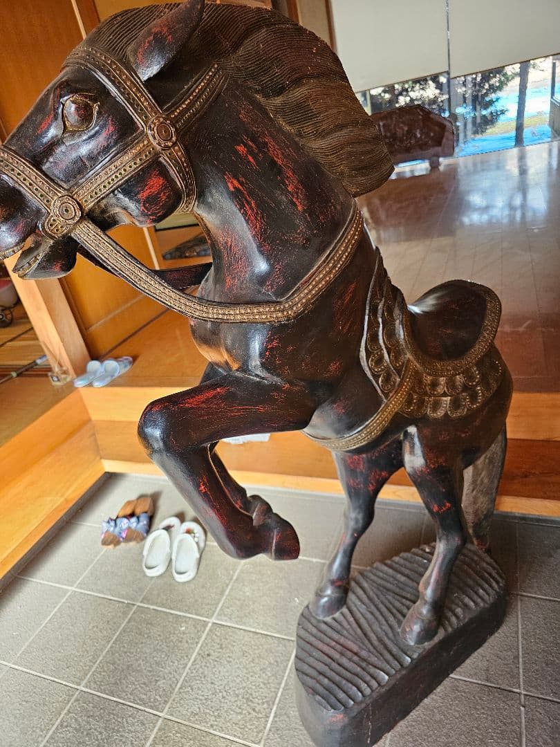 1本彫り　馬　馬像　置物　150センチ超え