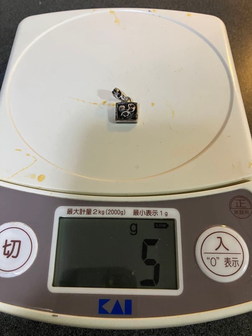 クロムハーツ　フレームド　ハートチャーム