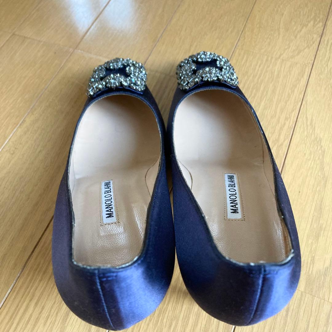 MANOLO BLAHNIK ネイビー サテン　36.5