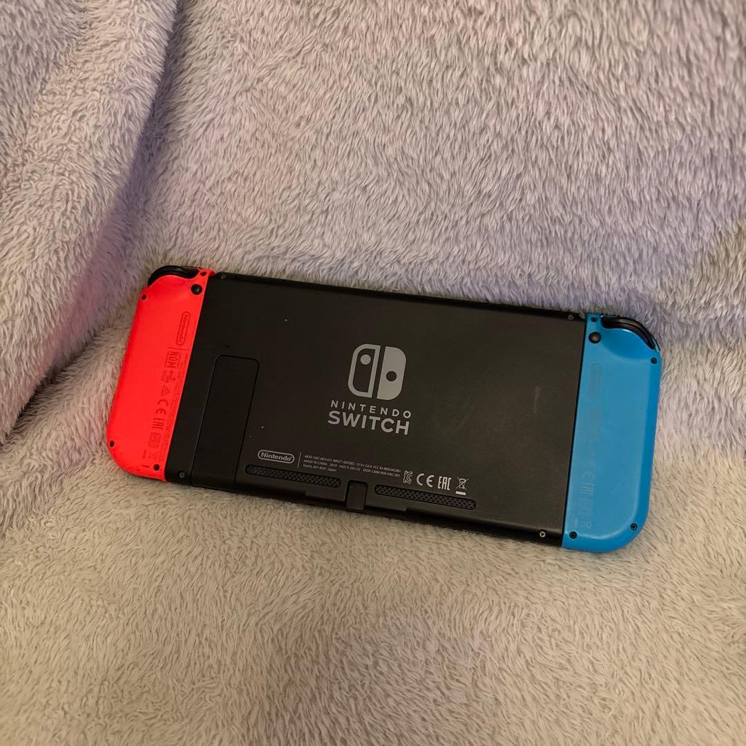 Nintendo Swith 本体