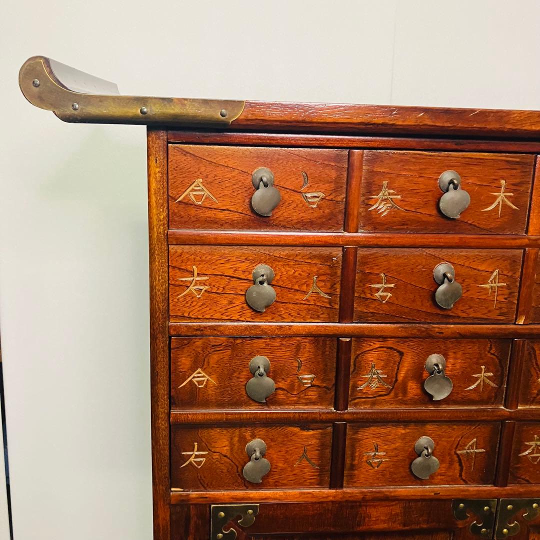 李朝　韓国　薬棚　アンティーク家具　タンス