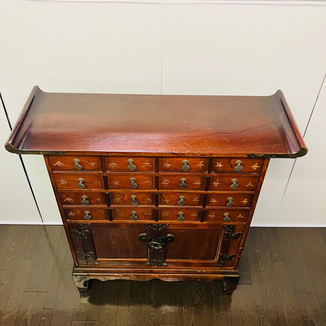李朝　韓国　薬棚　アンティーク家具　タンス