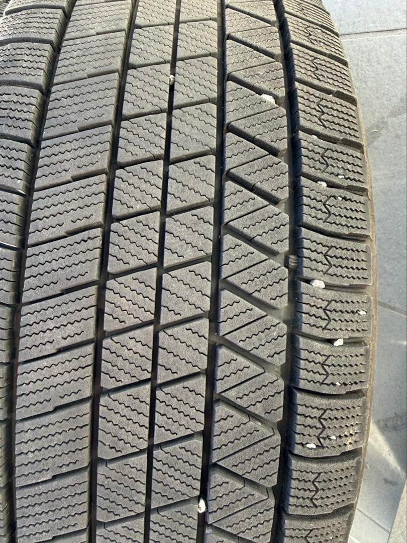 ブリヂストン　ブリザック　235/50R18 トヨタ純正ホイール