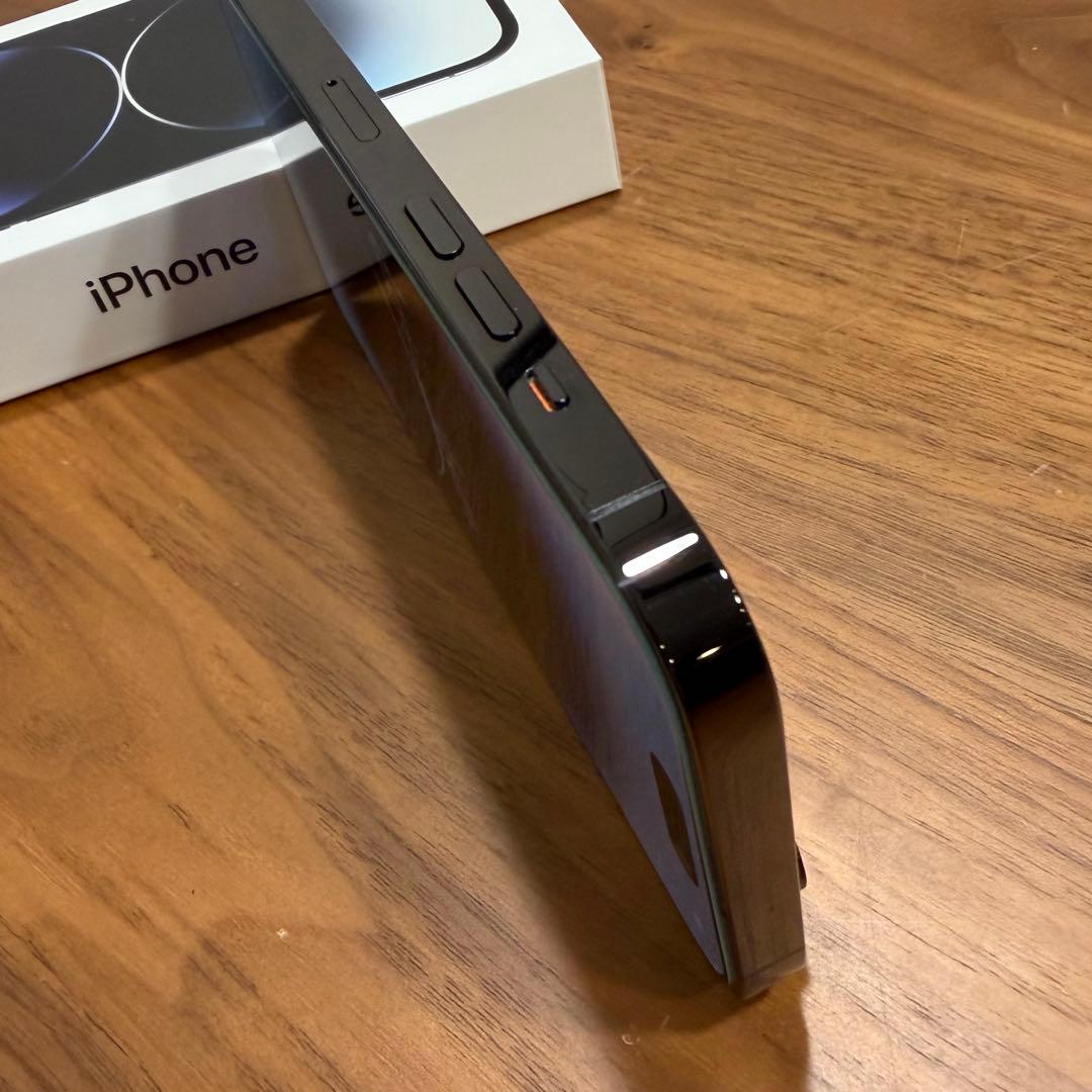 【美品】Apple iPhone 14 Pro 256GB スペースブラック