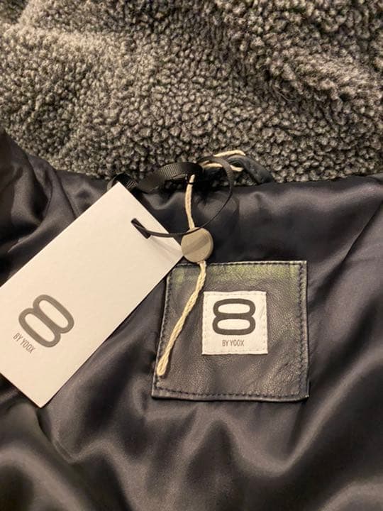 新品yooxイタリア製ラムスキン羊革フードコート本革コート革ジャンレディースM