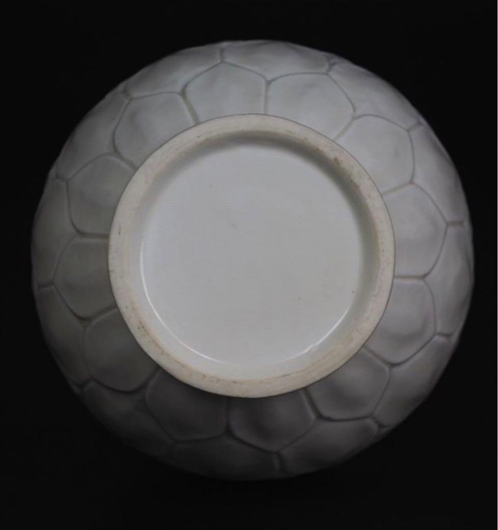 送料無料　定州白磁陰刻蓮弁花瓶　中国古玩