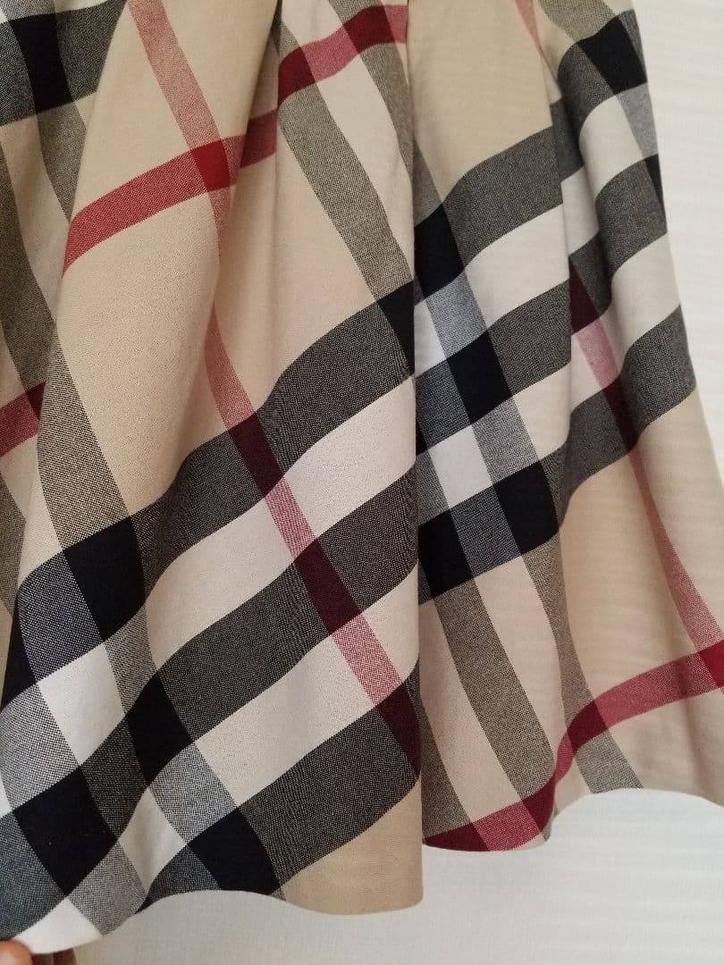 バーバリーキッズスカート未使用近 美品バーバリーロンドンノバチェック150160