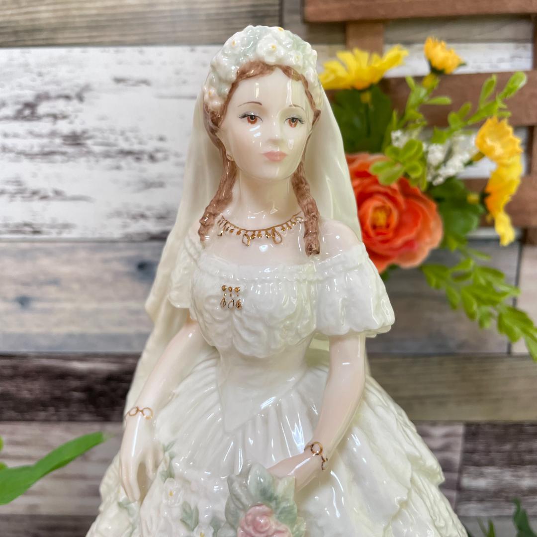 プリンセス　アレクサンドラ　ウエディング　コールポート　フィギュリン 人形　置物