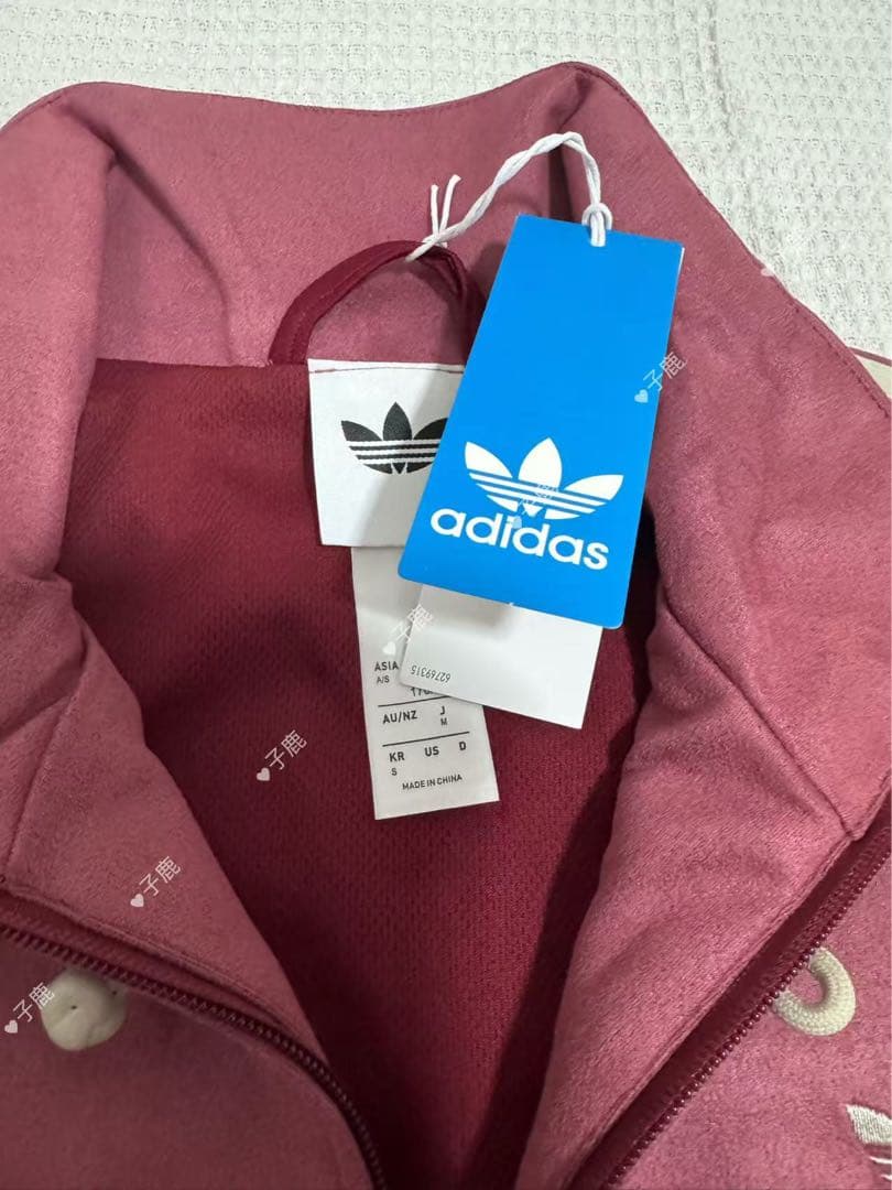 adidasアディダス 中国限定 蛇年トラックジャケットばら色 M