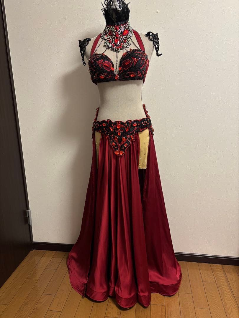 bbb＊エジプト製＊ベリーダンス 衣装セットアップ (赤と黒)オリエンタル