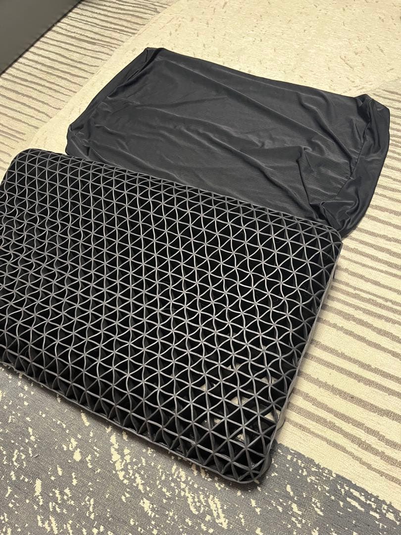 羊のいらない枕　至極　カバー付き