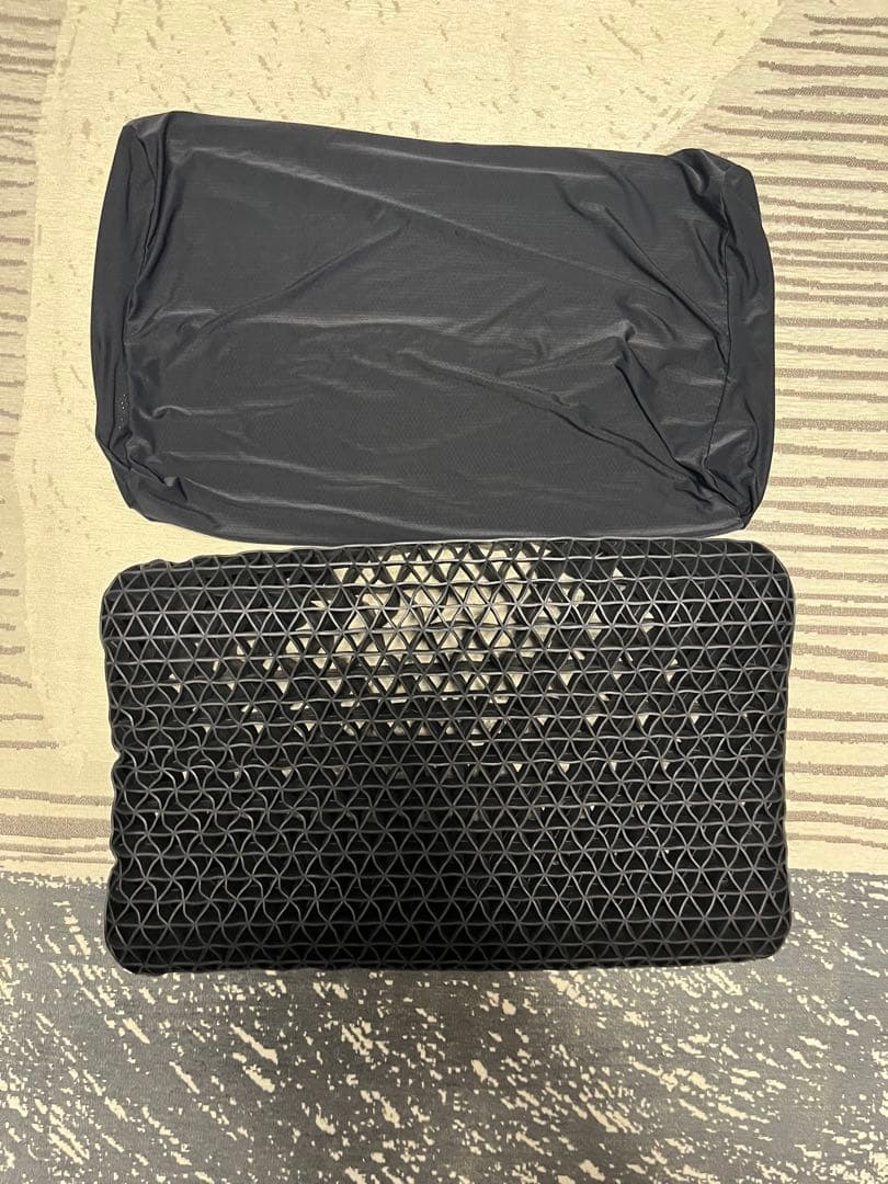 羊のいらない枕　至極　カバー付き