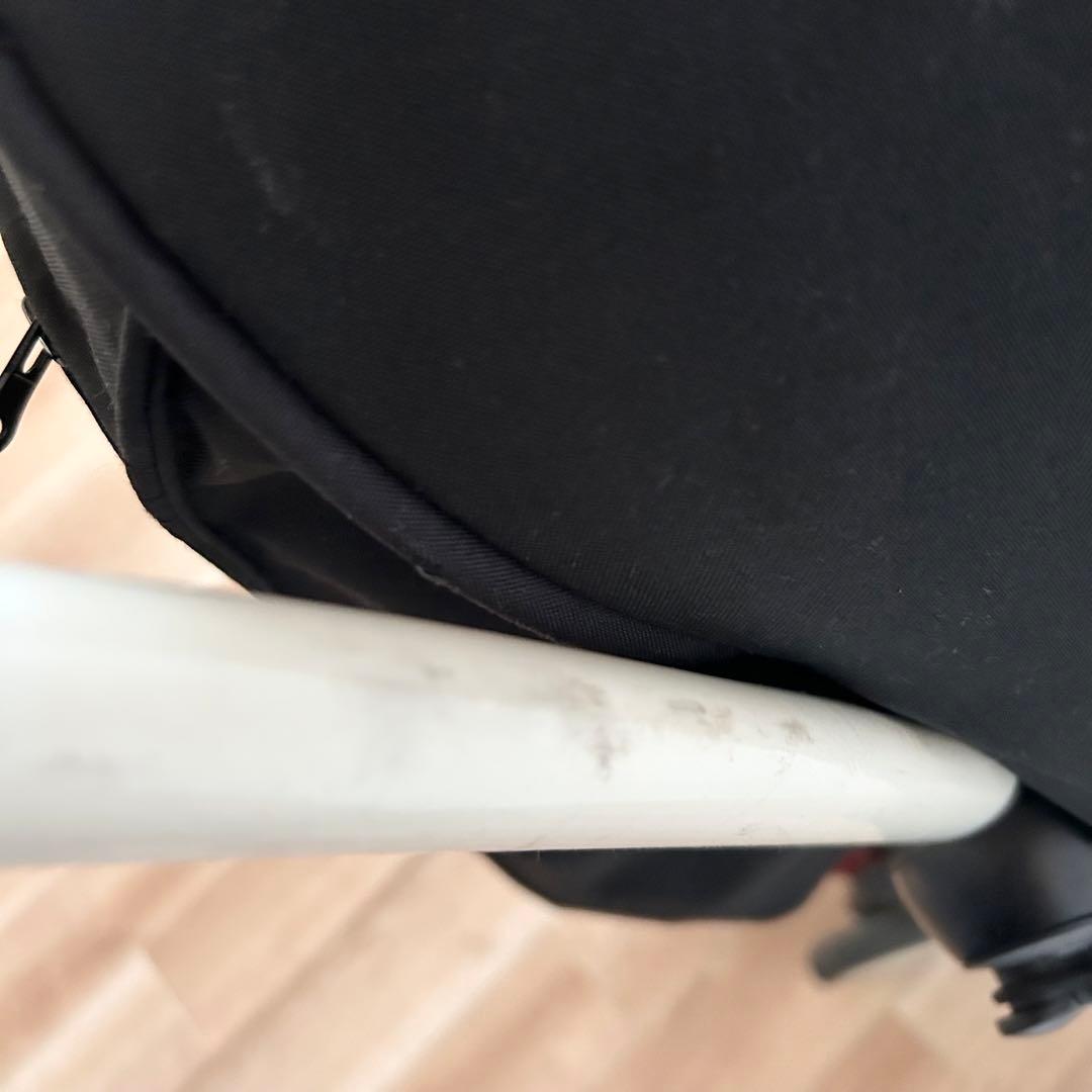 Babyzen Yoyo 6＋　ベビーカー　ブラック　ホワイト