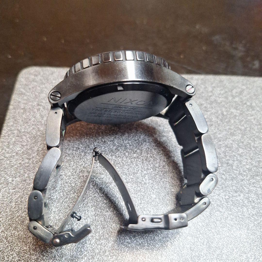 美品　NIXON 51-30 CHRONO ブラッククロノグラフ 箱・取説