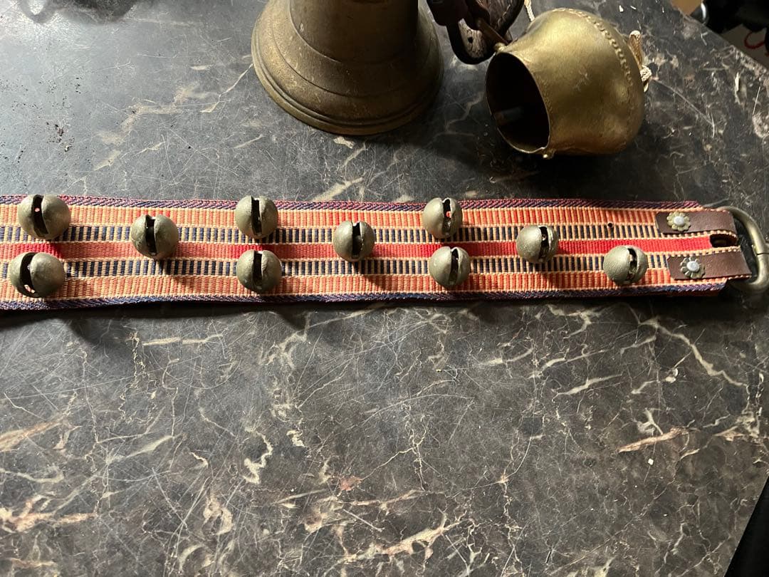 馬鈴、熊避け鈴、鈴、ベルト付き鈴、 ドア鈴、防犯鈴 インテリア鈴