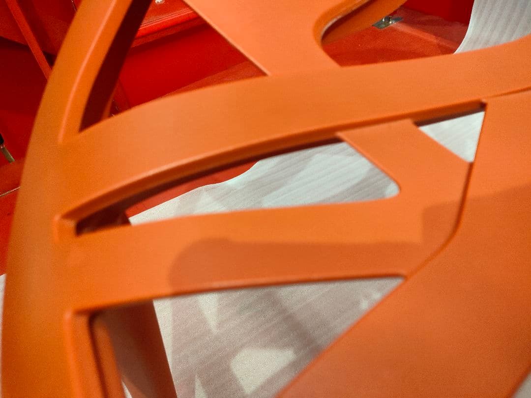 Y*h様 Vitra Vegetal Chair ビトラ ベジタルチェア