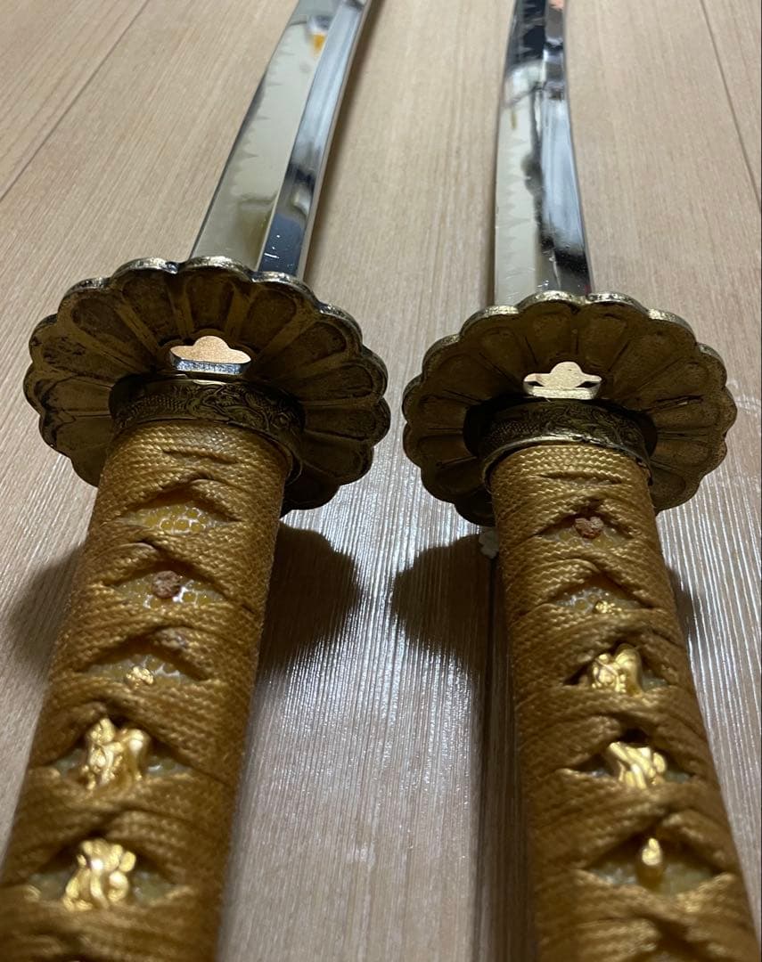 ポメ　模造刀　居合刀　太刀　脇差　刀掛け　武具　X098