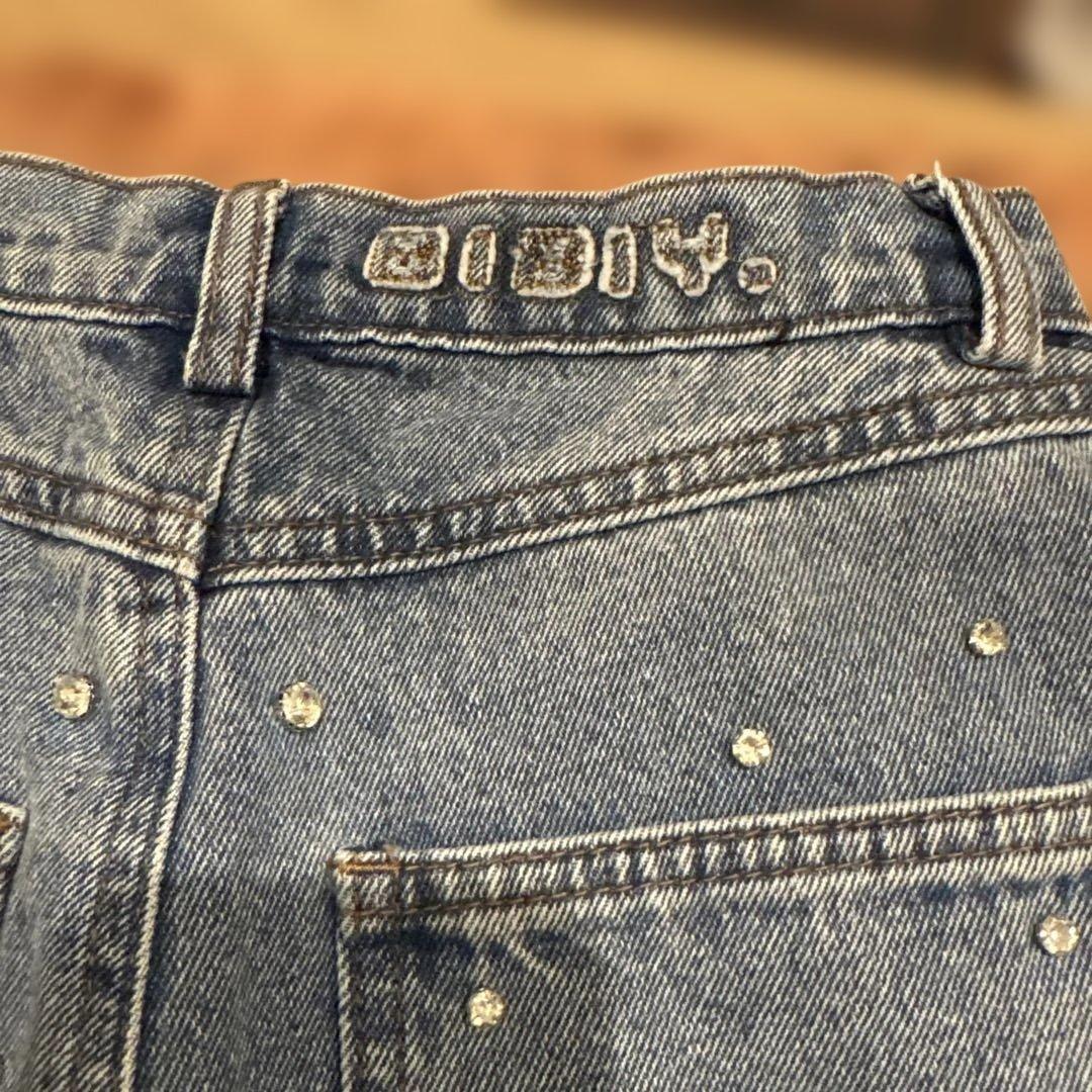 む*ー様 Bibiy デニム　ビーズ装飾付きライトブルーデニムパンツ