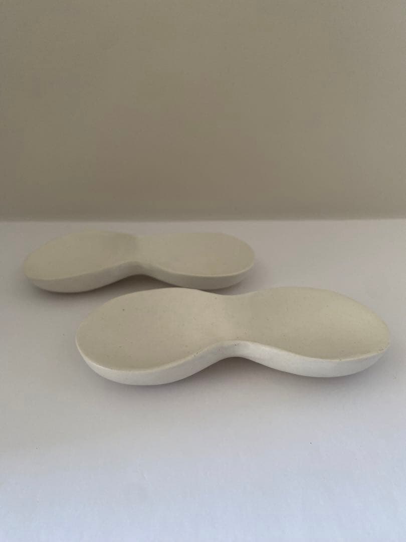 井山三希子　ピーナツ型ミニ皿　2点セット