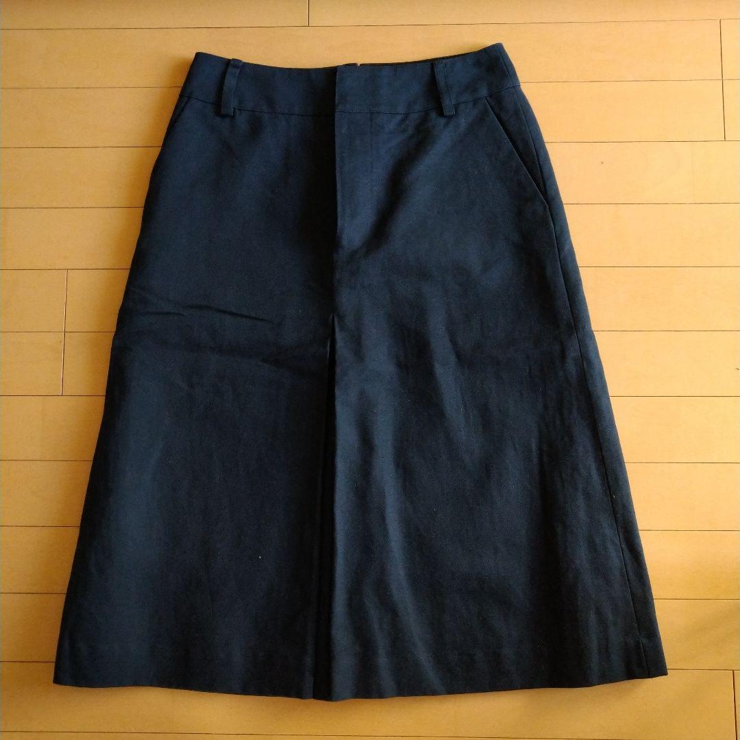 マーガレットハウエル　Ａラインプリーツスカート　サイズ3 紺