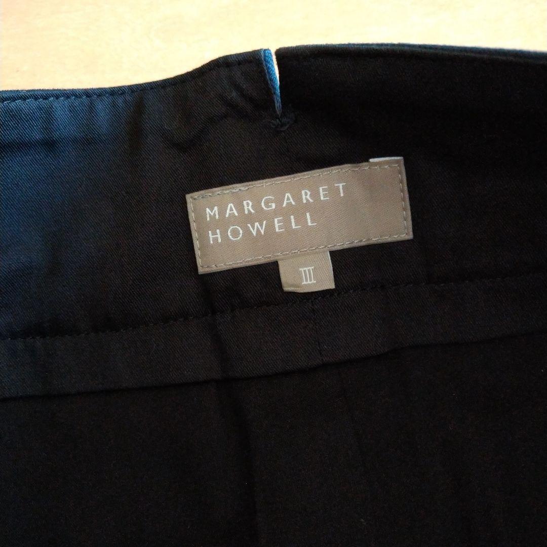 マーガレットハウエル　Ａラインプリーツスカート　サイズ3 紺
