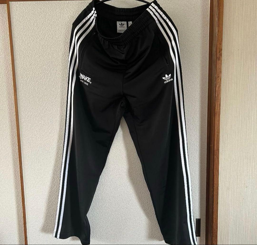 ま*る様 WAKE sapporo adidas ブラック 下のみ(M)　 外袋