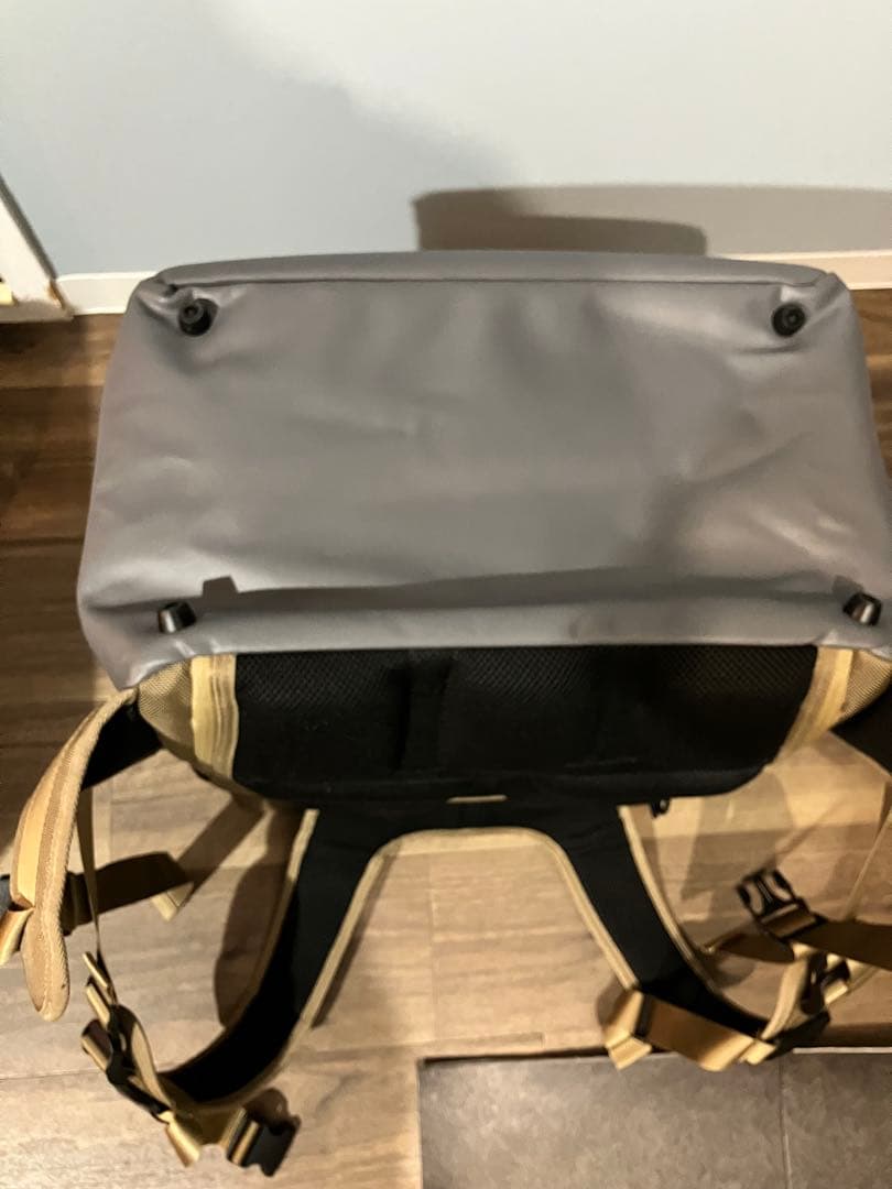 廃番貴重 MANDARIN BROTHERS ルートキャリーバックパック サンド