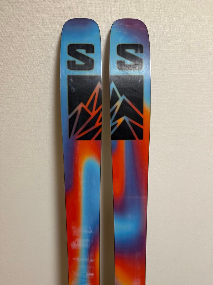 SALOMON QST BLANK スキー パウダー フリーライド