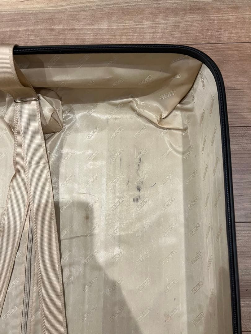 ヨシ リモワ サルサ デラックス 104L