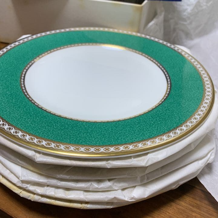 ✨ウェッジウッド  ファイン・ボーン・チャイナ6枚セット✨